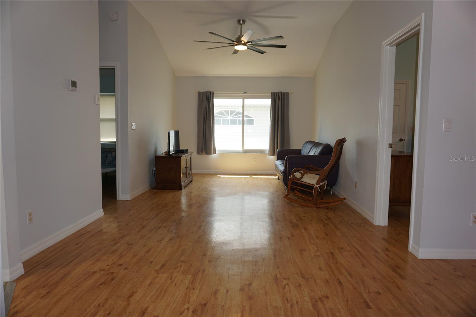 ROYAL HIGHLANDS PH 01 TR B LESS PT LYING W FOL - Residential