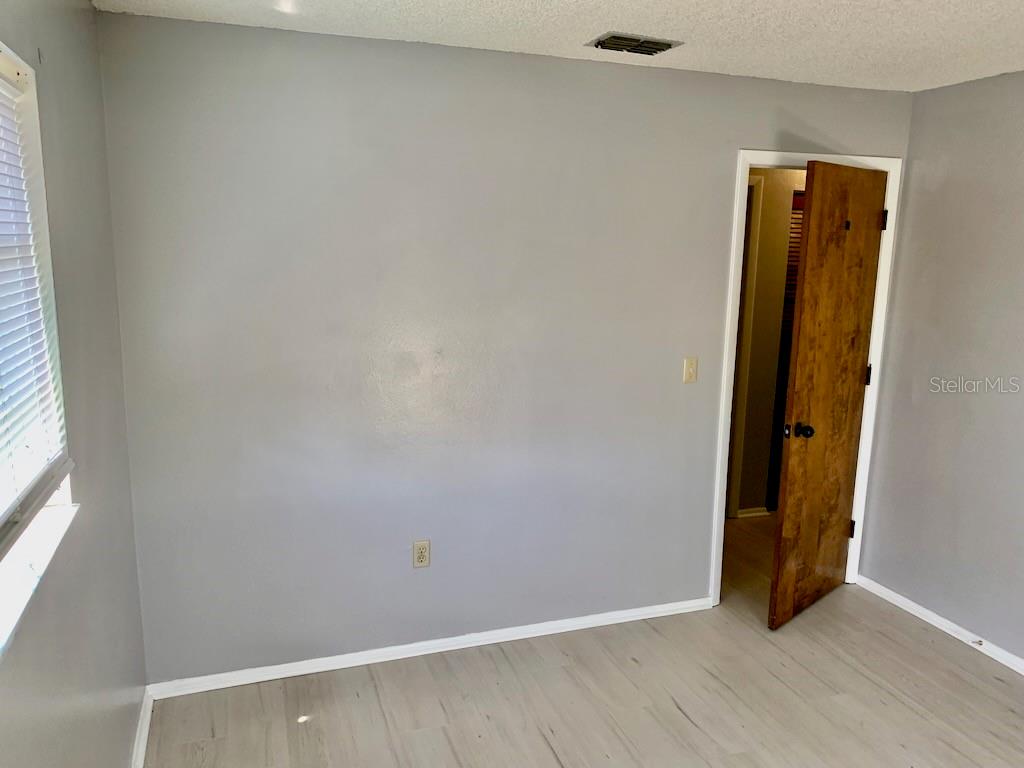 PORT CHARLOTTE SEC 018 - Residential Lease