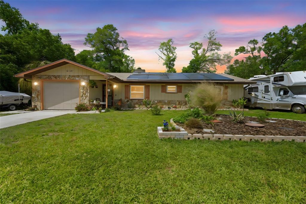 Photo of 6141 E Dell Lane, Inverness, FL 34452 (MLS # TB8498267)