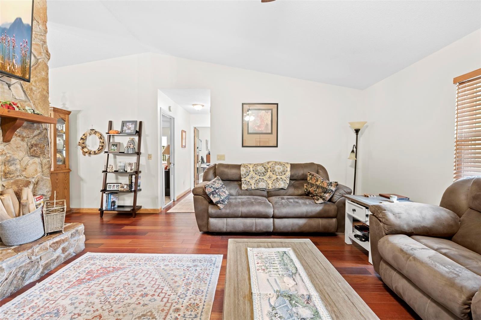 INVERNESS HIGHLANDS WEST - Residential