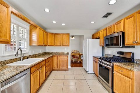 Tiny photo for 35653 Calla Court, Leesburg, FL 34788 (MLS # G5107835)