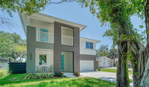 A home in SARASOTA