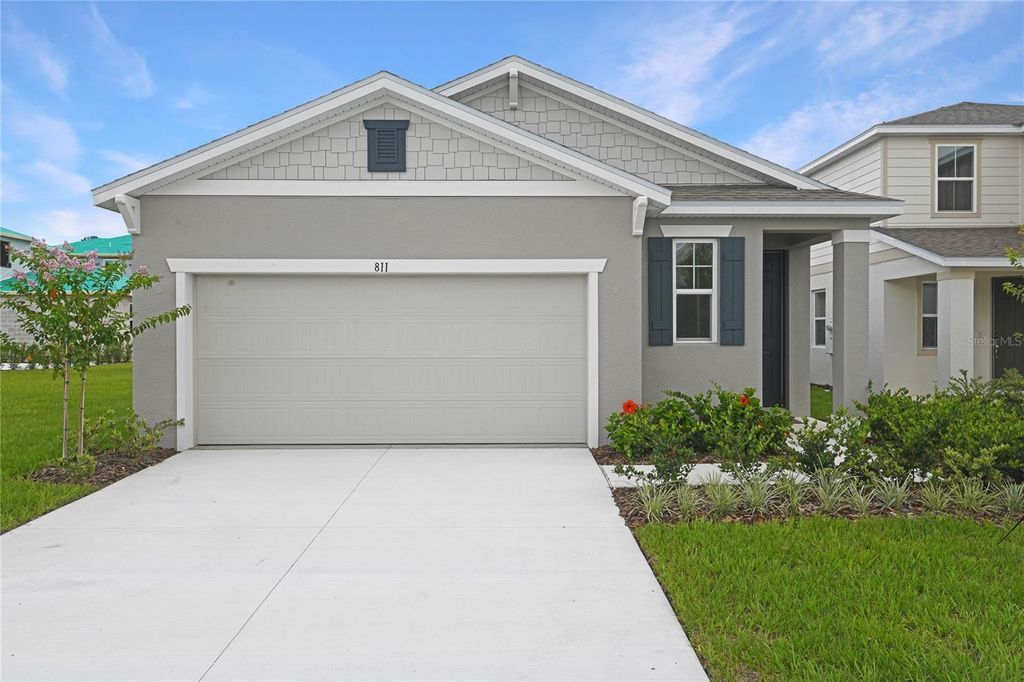 Photo of 811 Lake Dell Road, Dundee, FL 33838 (MLS # S5126739)