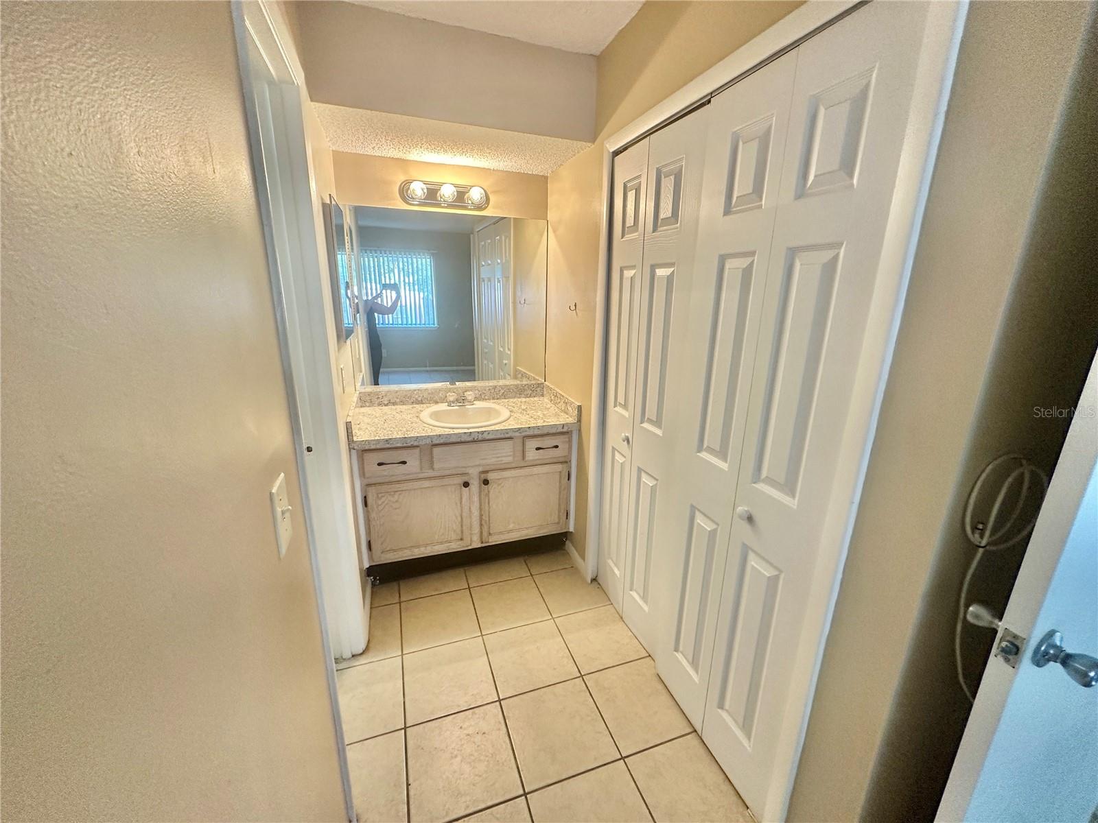 WOODRUFFS SUB FRANK L - Residential Lease