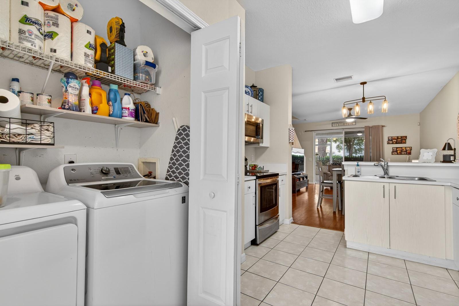 RIVERCREST TWNHMS WEST PHAS - Residential