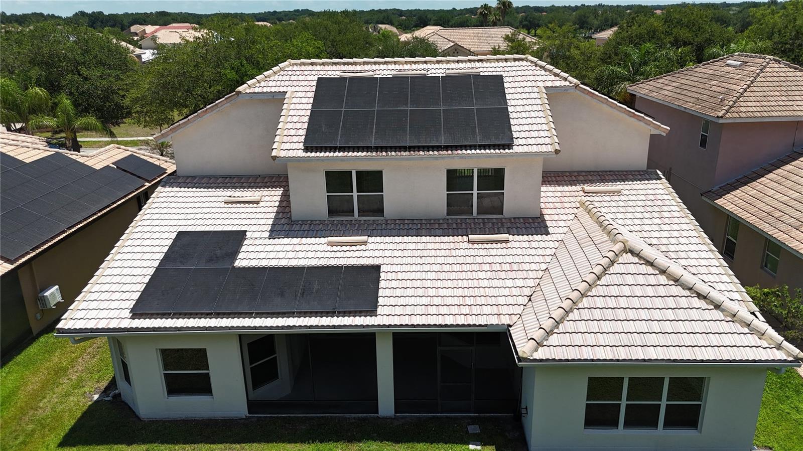 BELLALAGO PH 4P - Residential