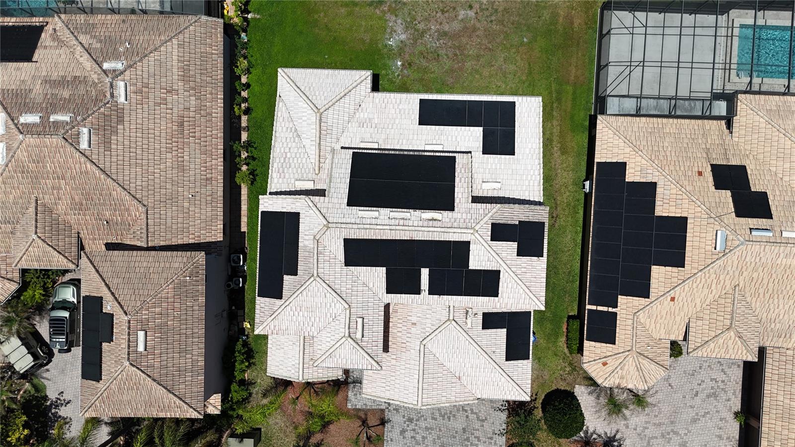 BELLALAGO PH 4P - Residential