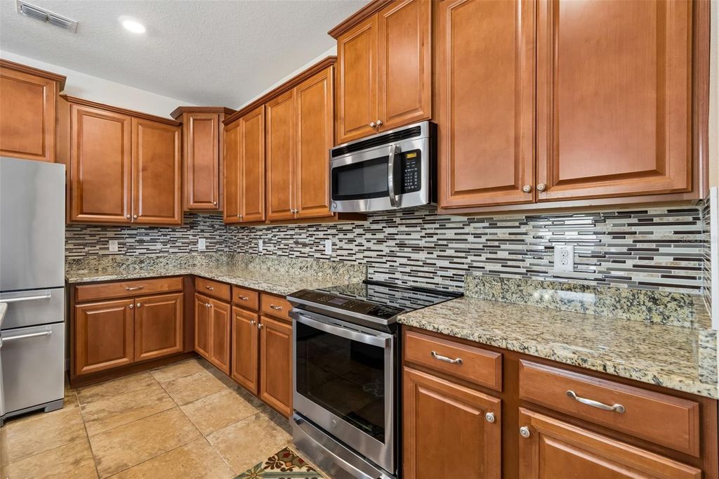 Photo of 920 Peregrine Hill Place, Ruskin, FL 33570 (MLS # TB8483915)