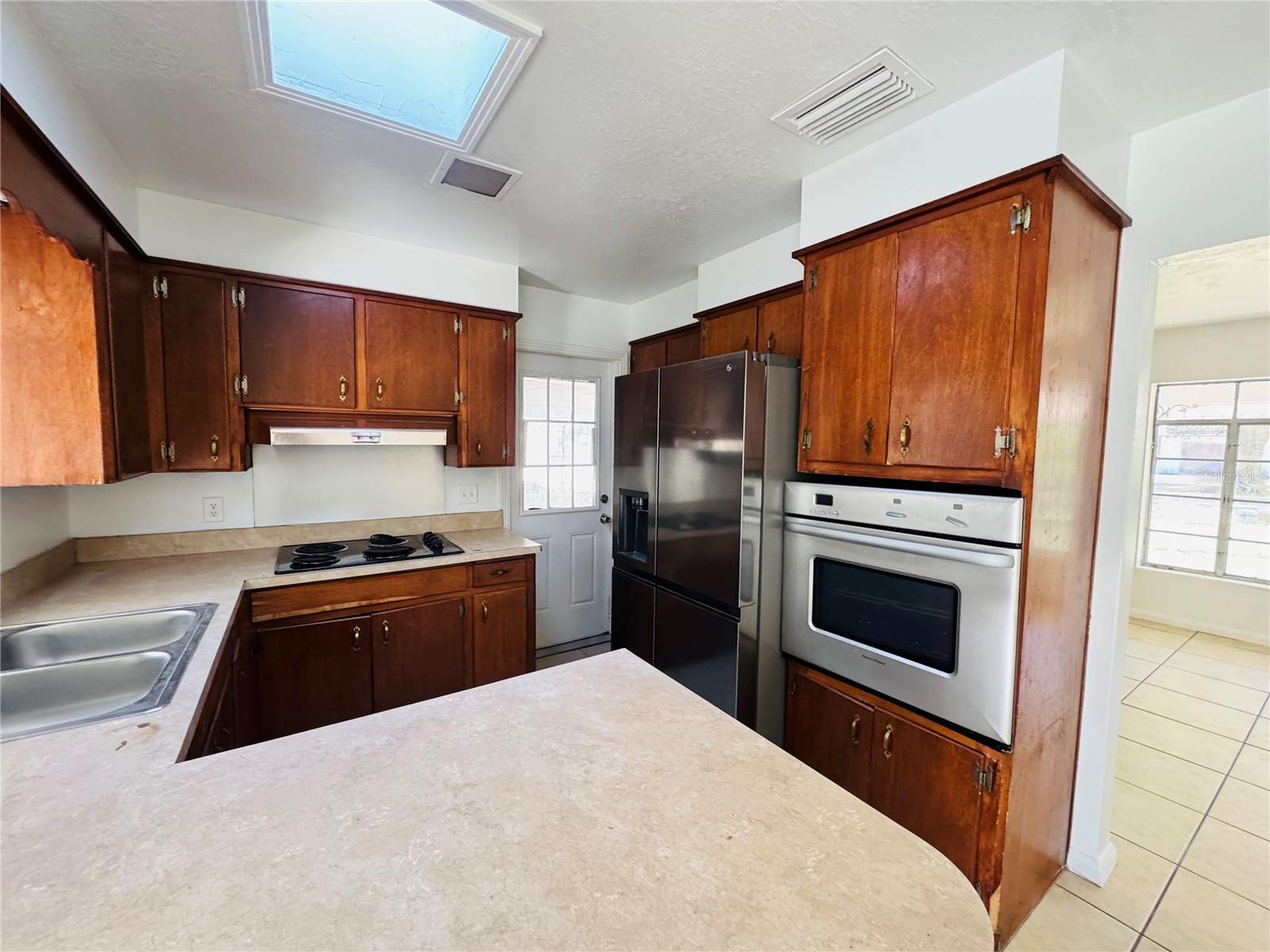 240 CHERRYWOOD DRIVE