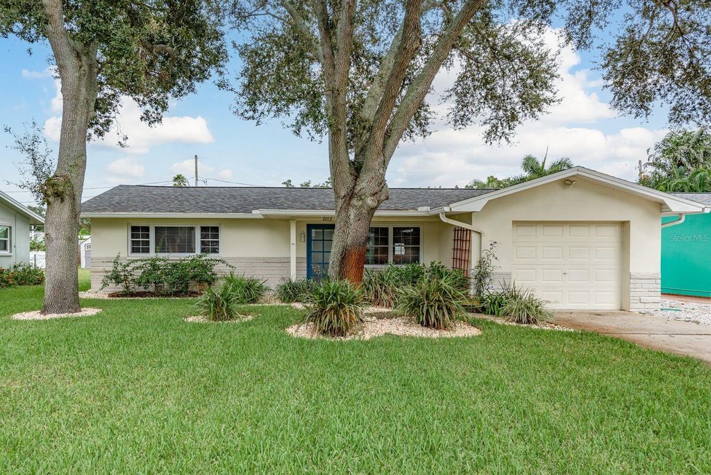 Photo of 2013 Princeton Avenue, Dunedin, FL 34698 (MLS # TB8426240)
