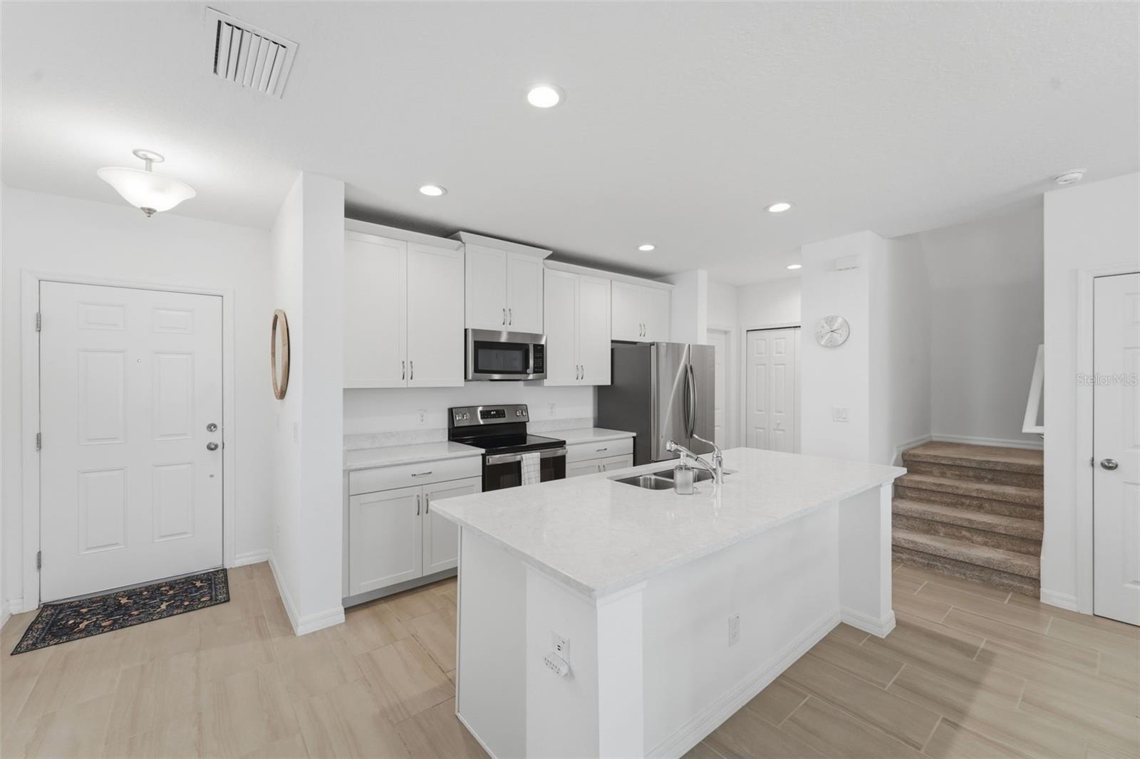 1255 WISPY CYPRESS DRIVE