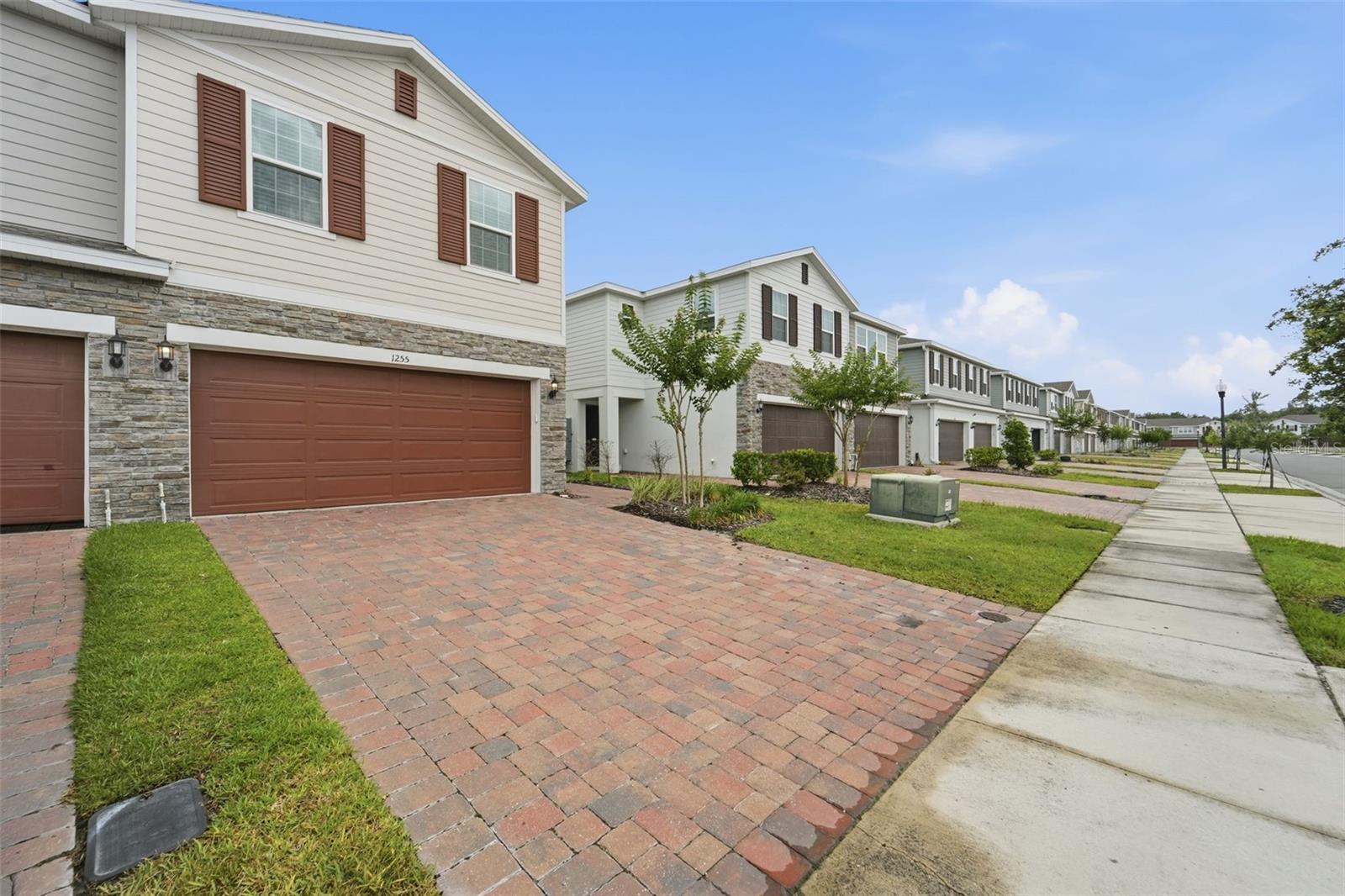 1255 WISPY CYPRESS DRIVE