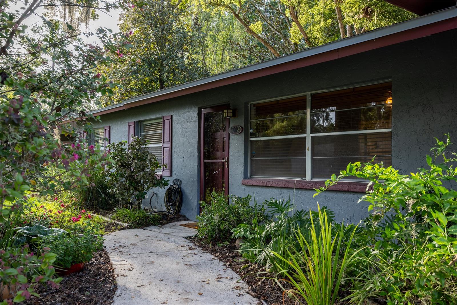 1912 NW 43RD PLACE