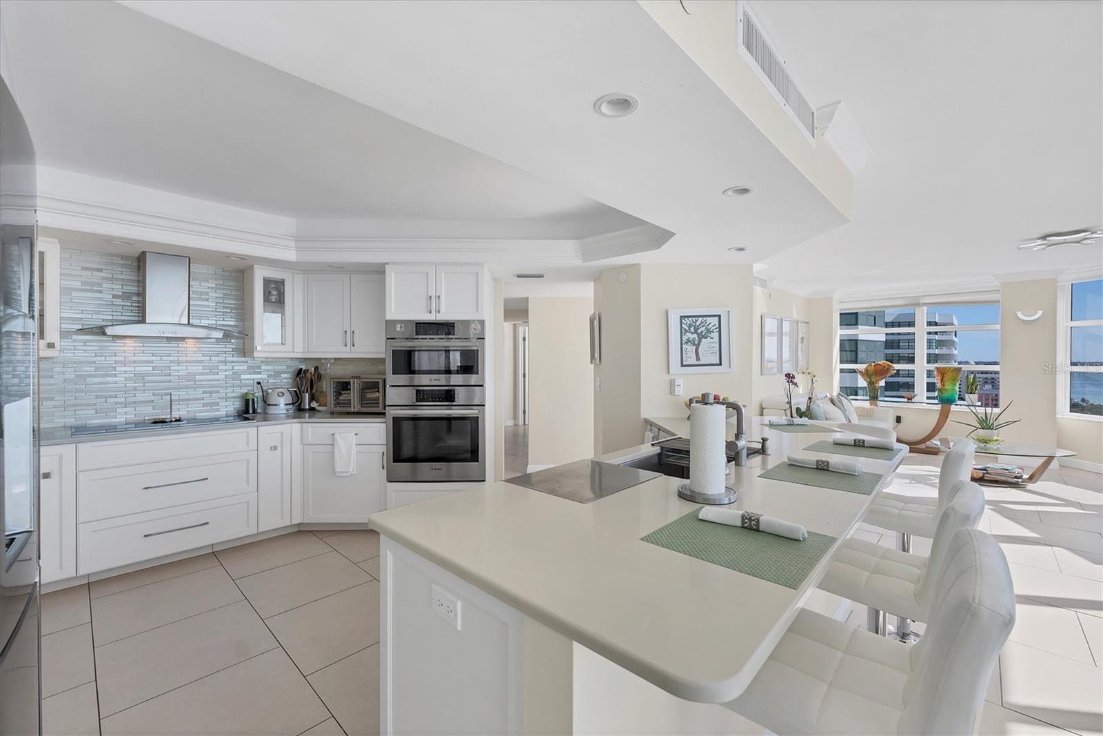 CONDO ON THE BAY - Residential