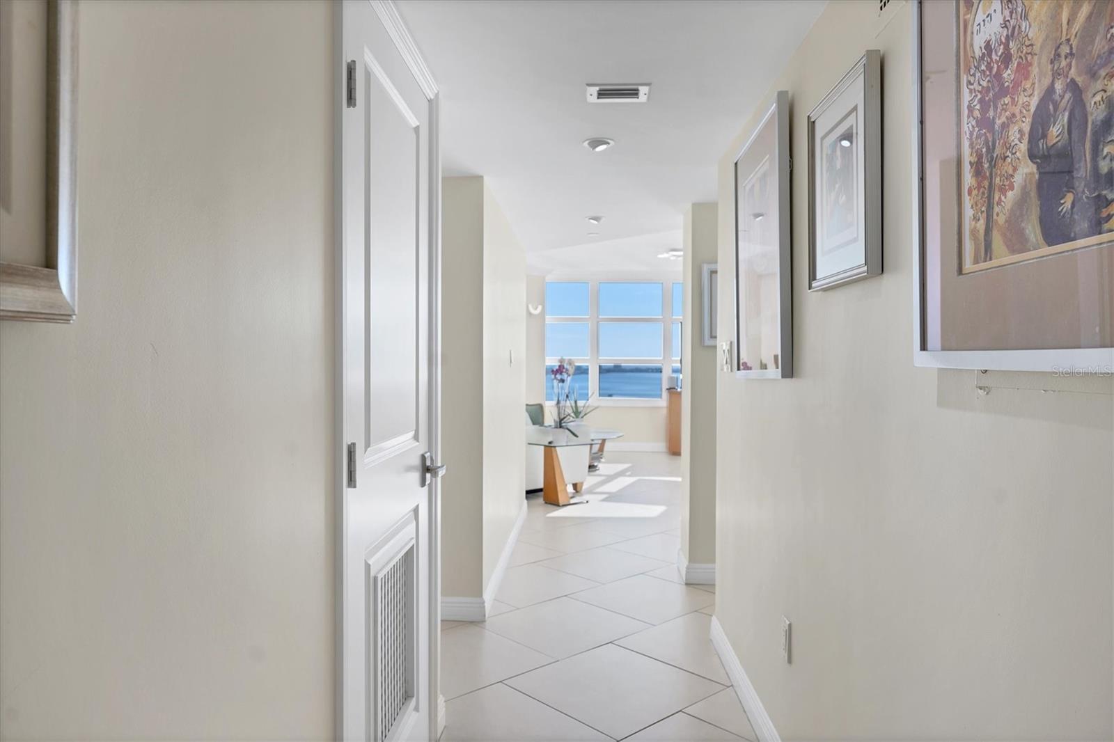 CONDO ON THE BAY - Residential