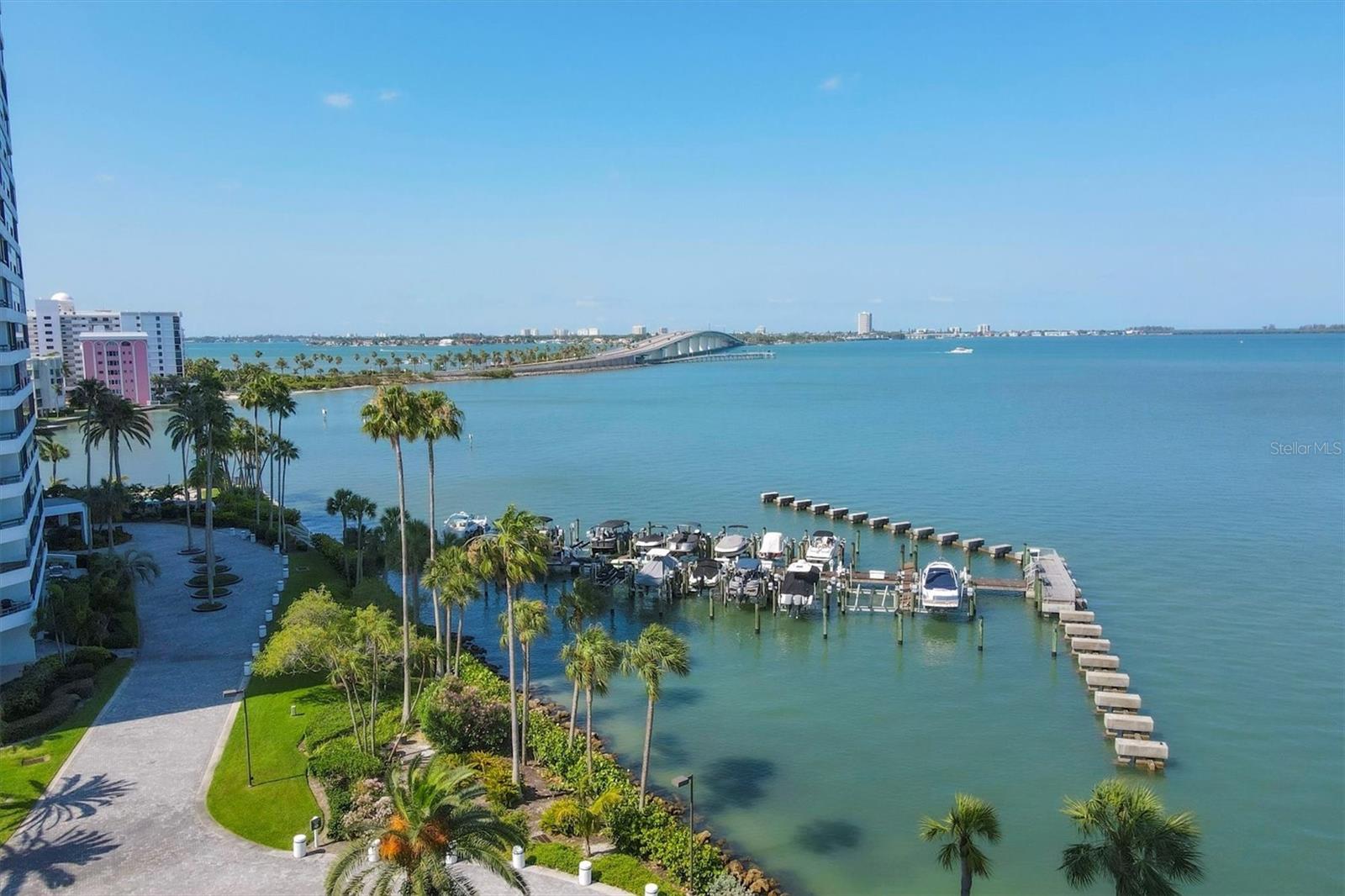 CONDO ON THE BAY - Residential