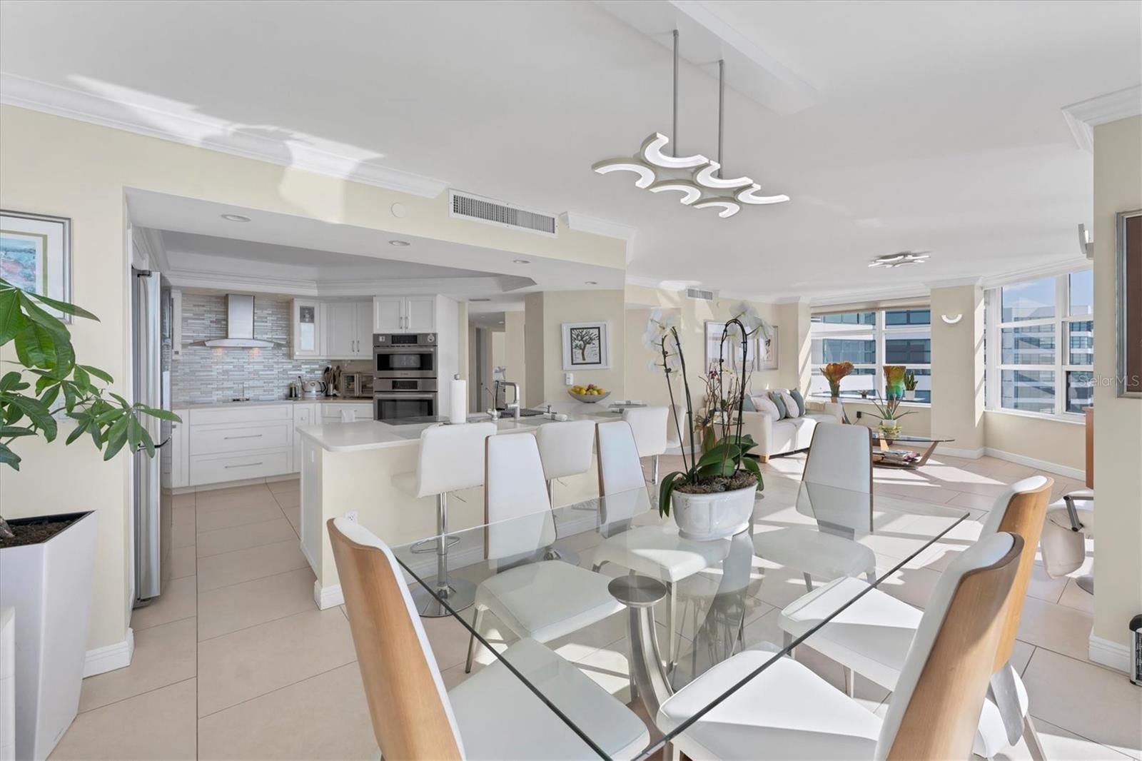 CONDO ON THE BAY - Residential