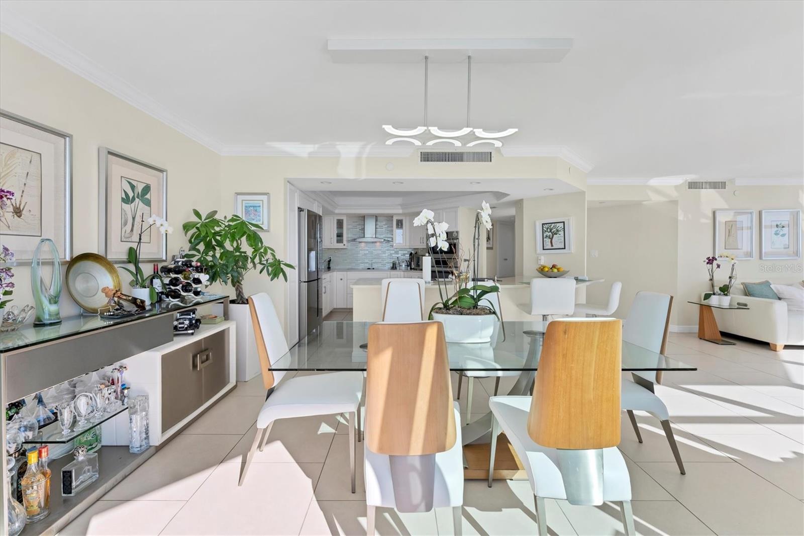 CONDO ON THE BAY - Residential