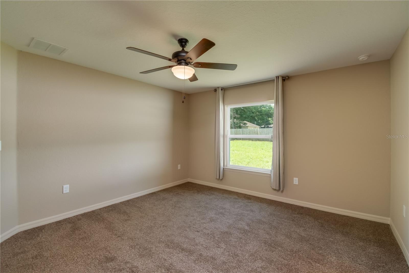 OCALA PARK ESTATE - Residential Lease