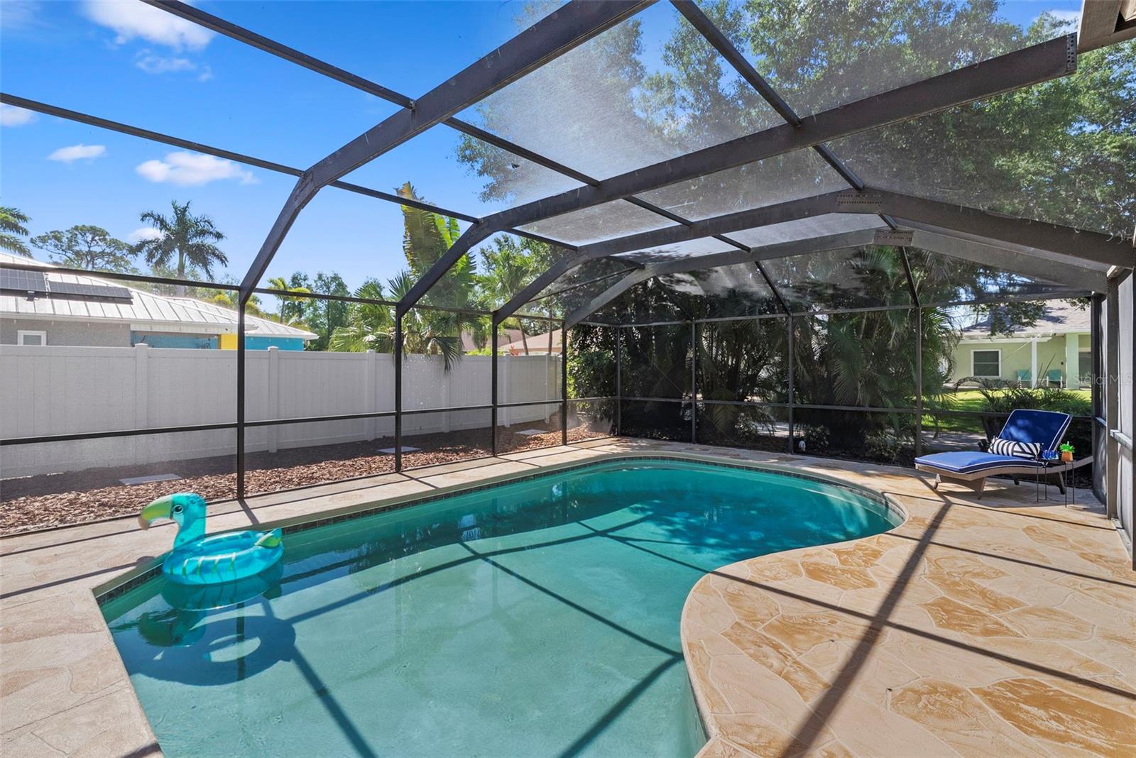 HARCOURT ESTATES - Residential
