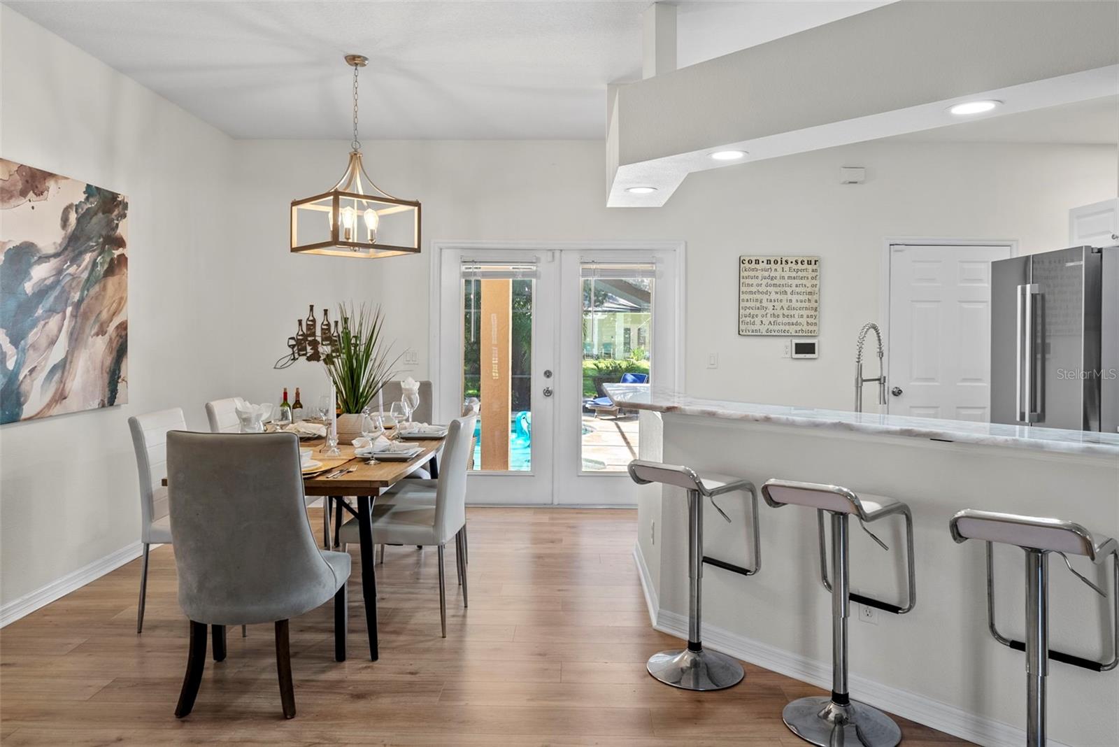 HARCOURT ESTATES - Residential