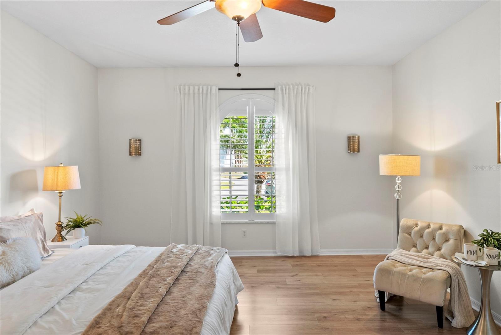 HARCOURT ESTATES - Residential