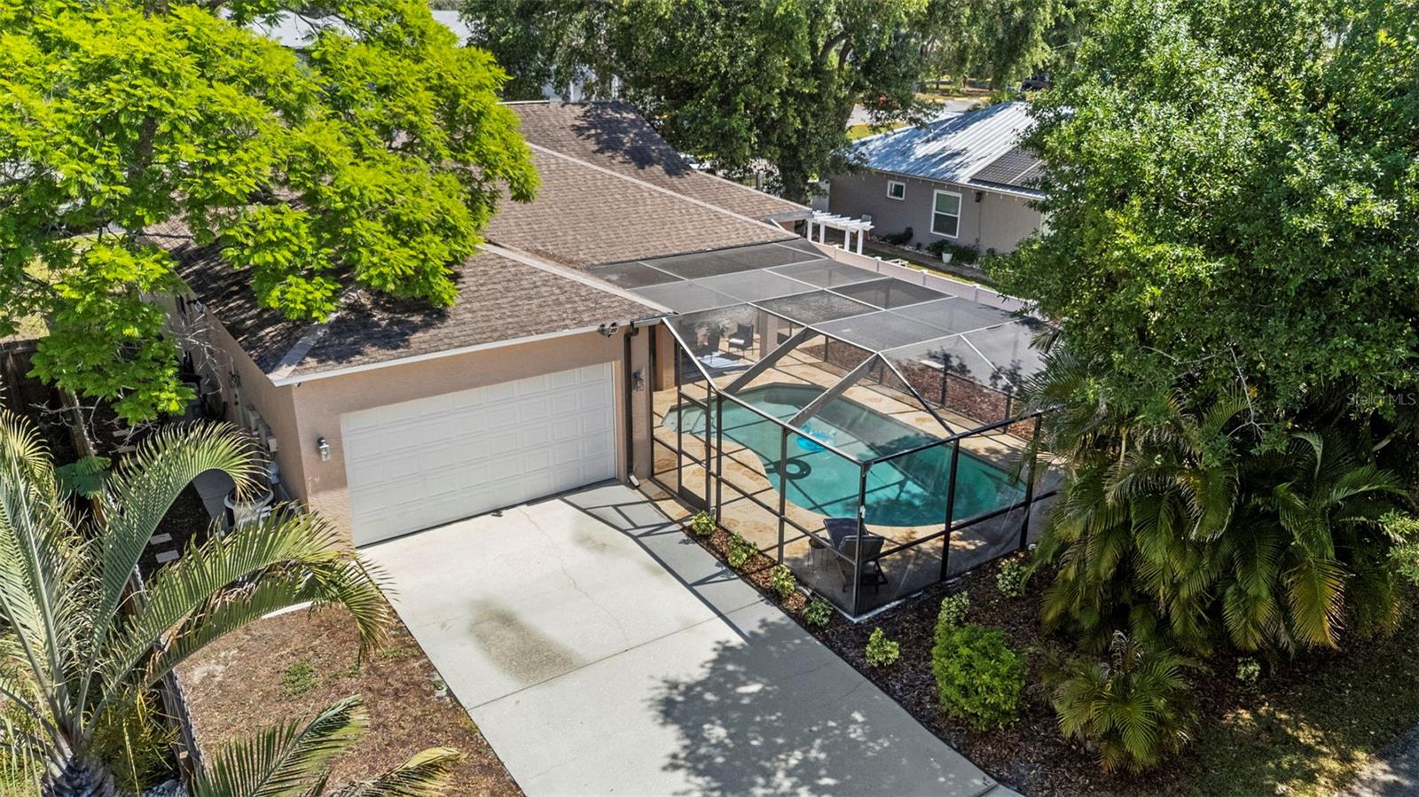 HARCOURT ESTATES - Residential