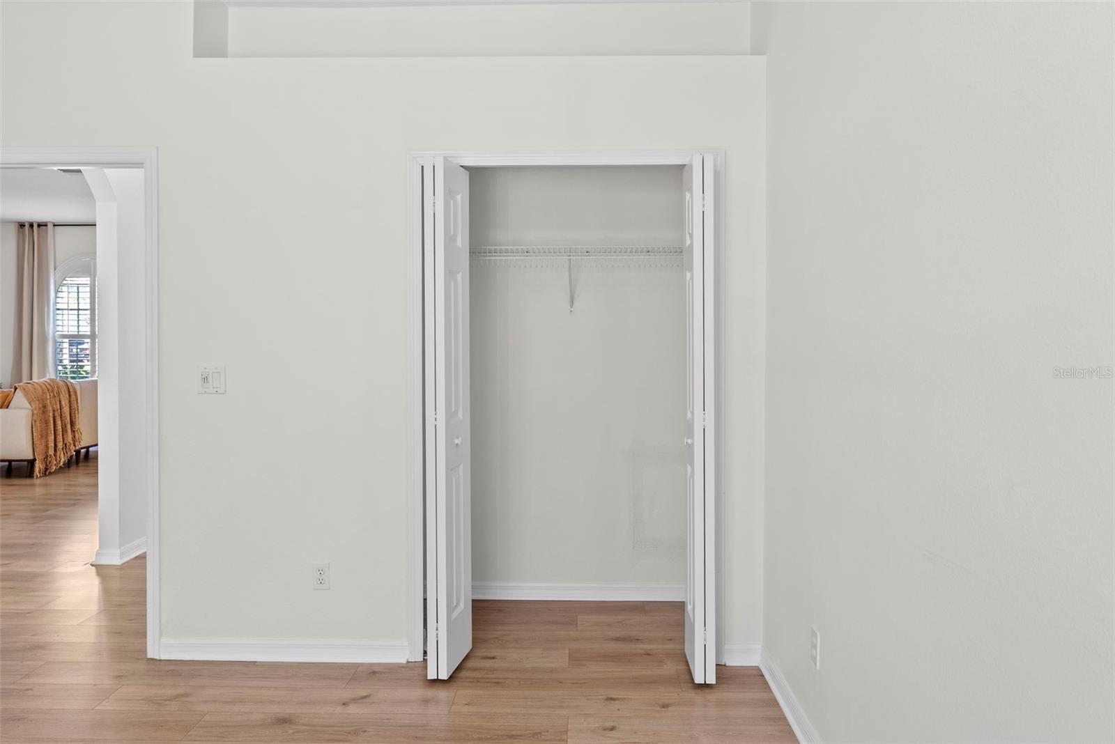 HARCOURT ESTATES - Residential