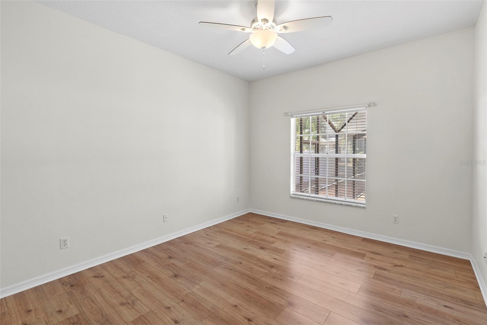 HARCOURT ESTATES - Residential