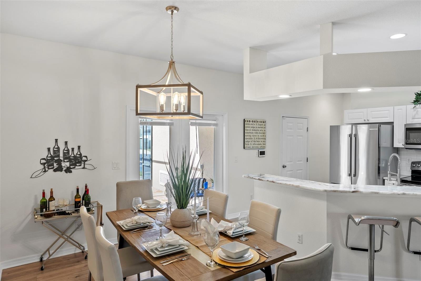 HARCOURT ESTATES - Residential
