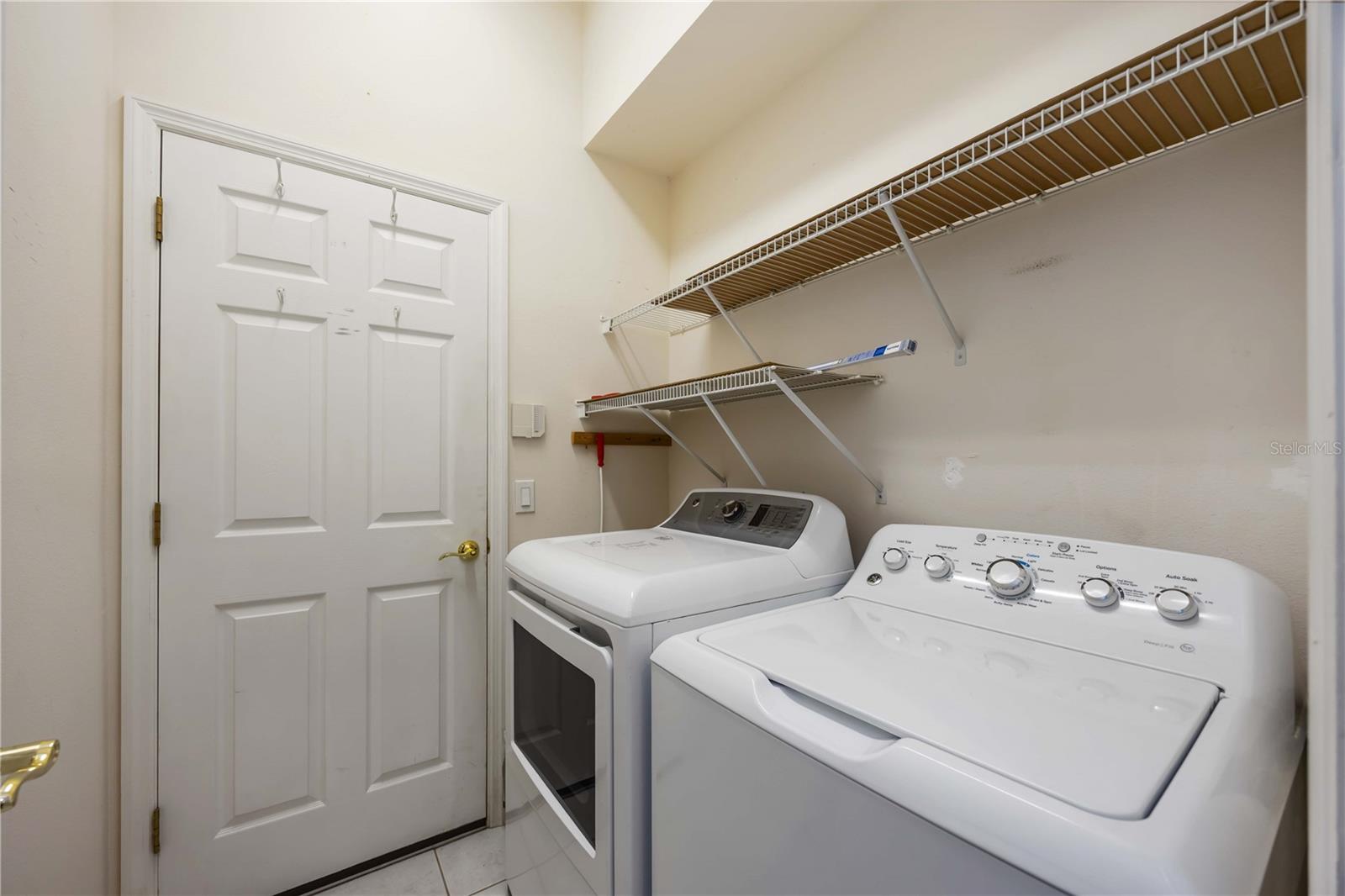 TIMBERLY PH I & II - Residential Lease
