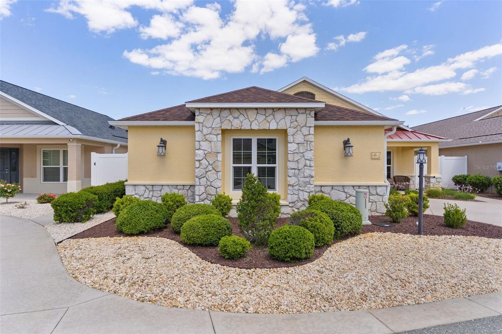 Photo of 2877 Charlevoix Street, The Villages, FL 32163 (MLS # G5111285)