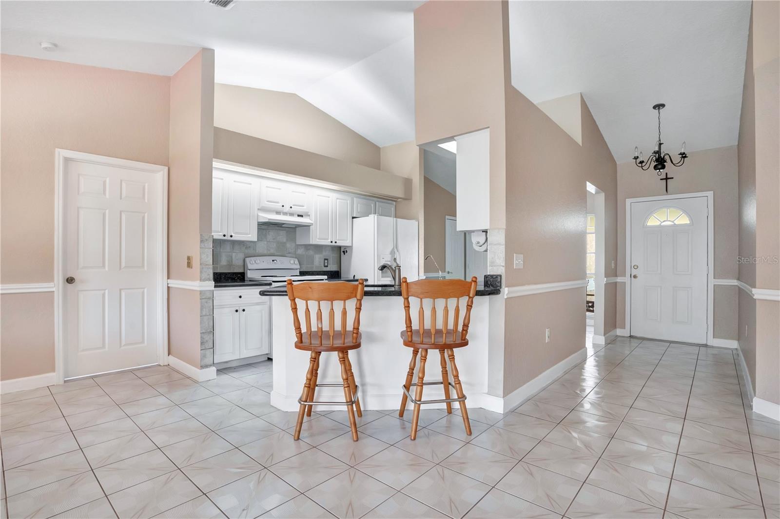 667 JESSANDA CIR