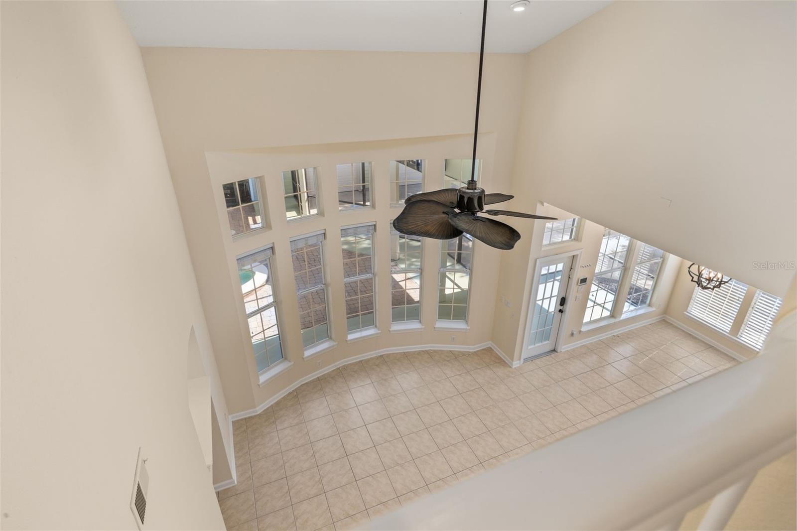 CELEBRATION EAST VILLAGE UNIT 04 - Residential Lease