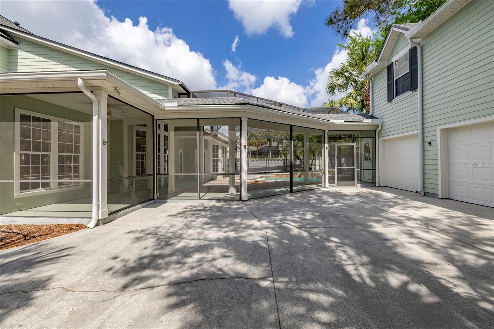 CELEBRATION EAST VILLAGE UNIT 04 - Residential Lease