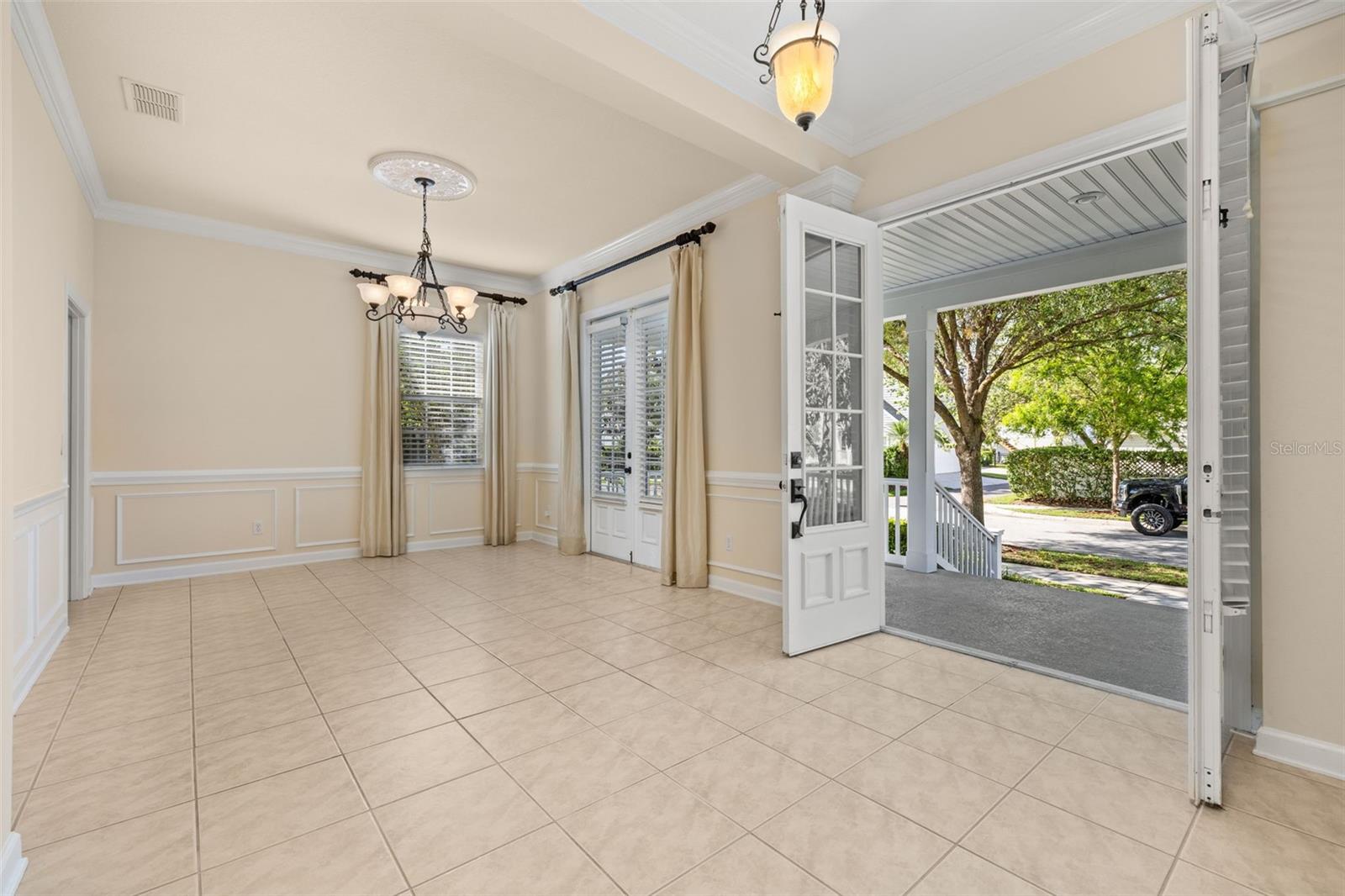CELEBRATION EAST VILLAGE UNIT 04 - Residential Lease