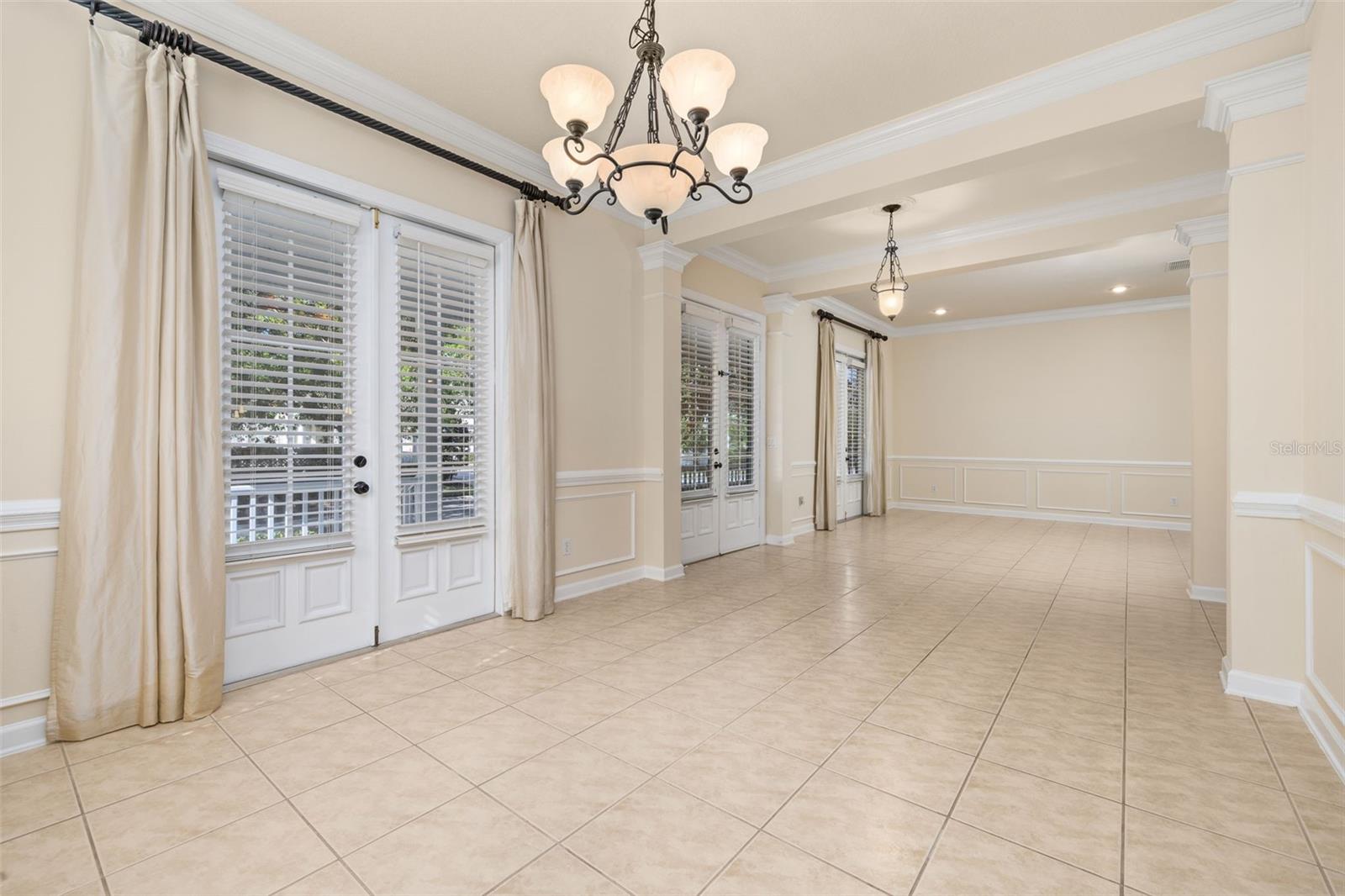 CELEBRATION EAST VILLAGE UNIT 04 - Residential Lease