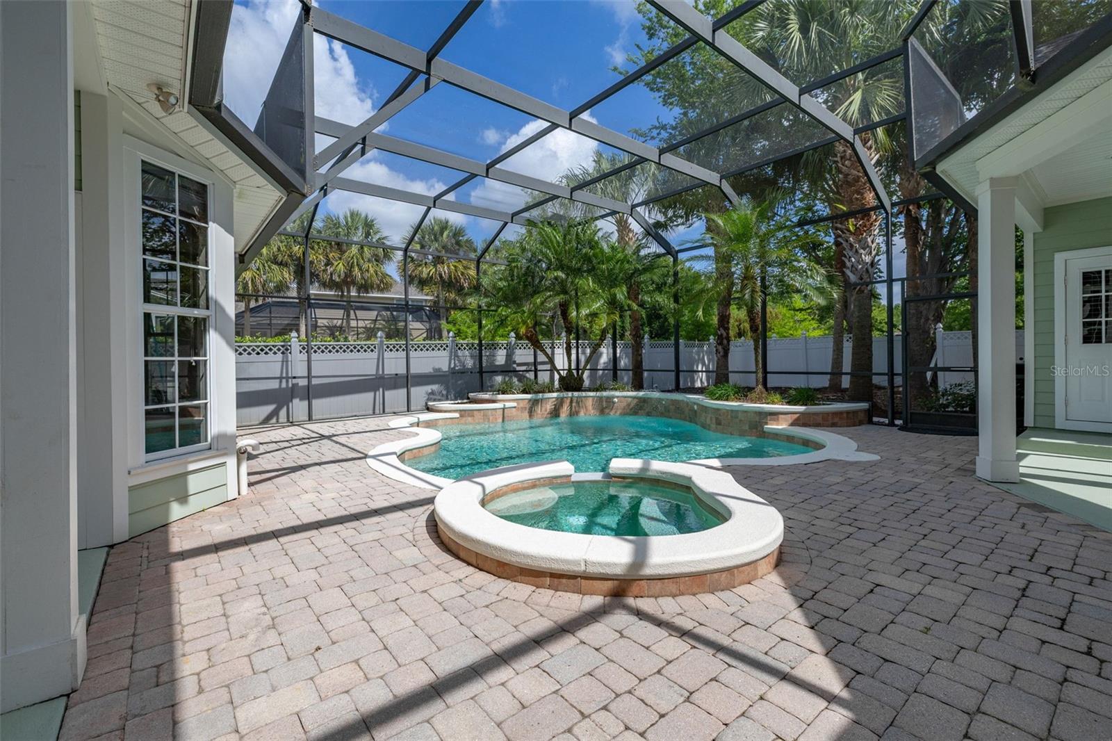 CELEBRATION EAST VILLAGE UNIT 04 - Residential Lease