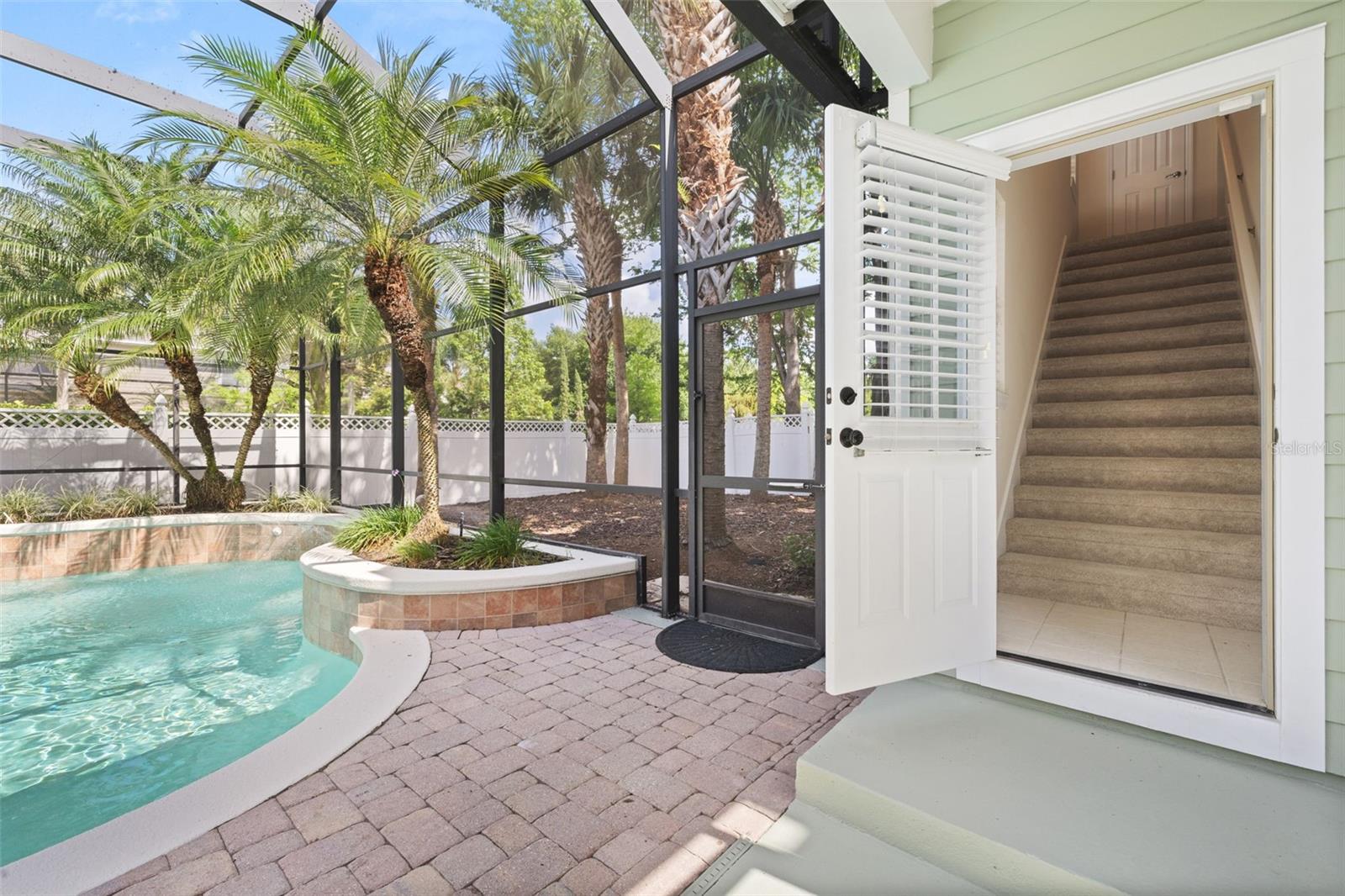 CELEBRATION EAST VILLAGE UNIT 04 - Residential Lease