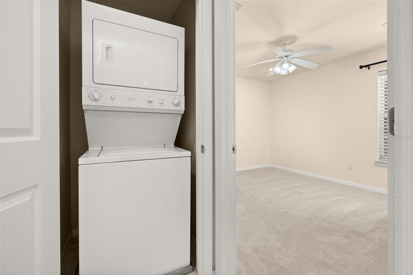 CELEBRATION EAST VILLAGE UNIT 04 - Residential Lease