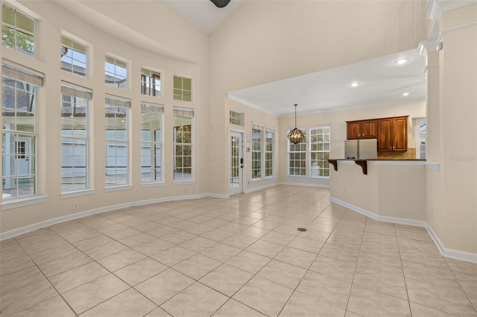 CELEBRATION EAST VILLAGE UNIT 04 - Residential Lease