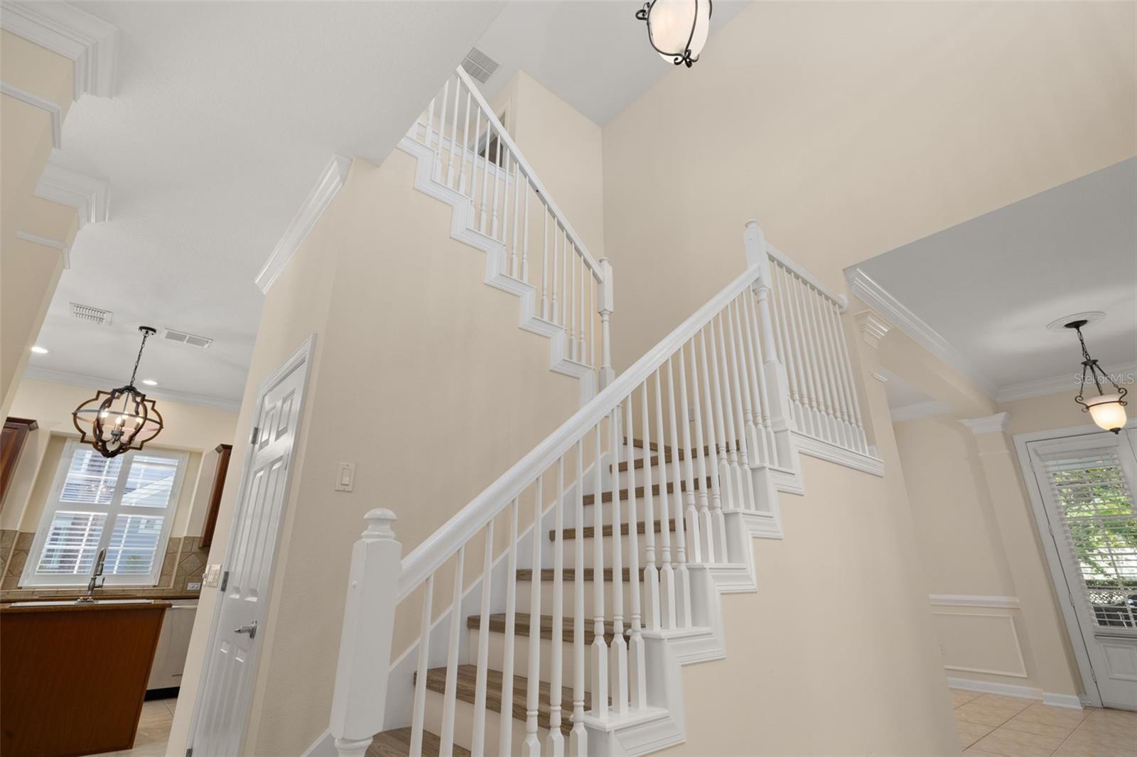 CELEBRATION EAST VILLAGE UNIT 04 - Residential Lease