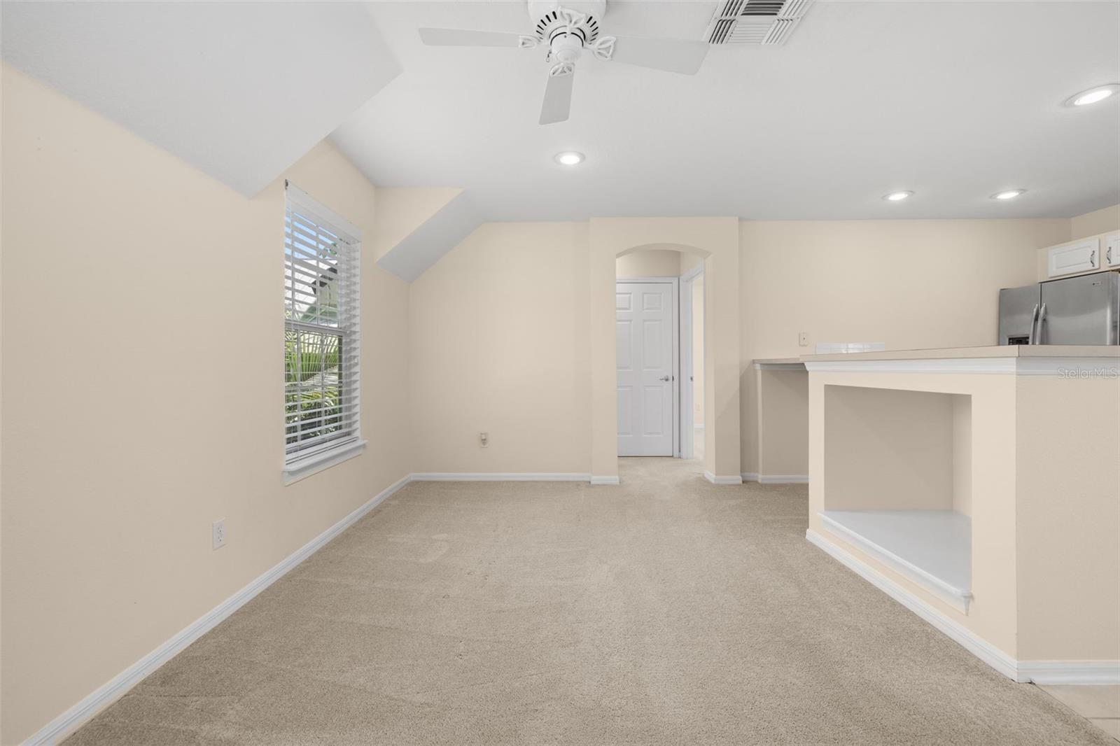 CELEBRATION EAST VILLAGE UNIT 04 - Residential Lease