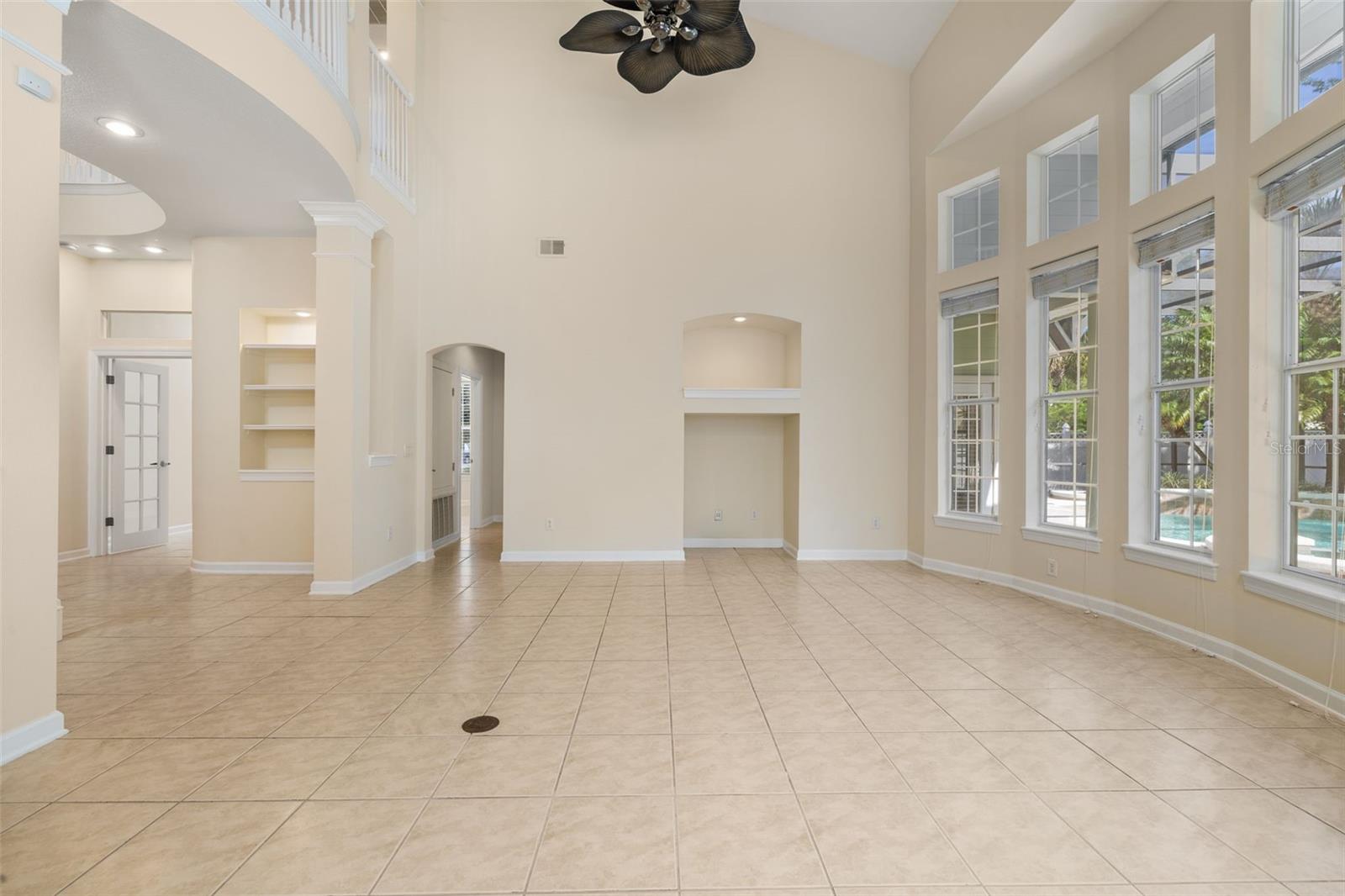 CELEBRATION EAST VILLAGE UNIT 04 - Residential Lease