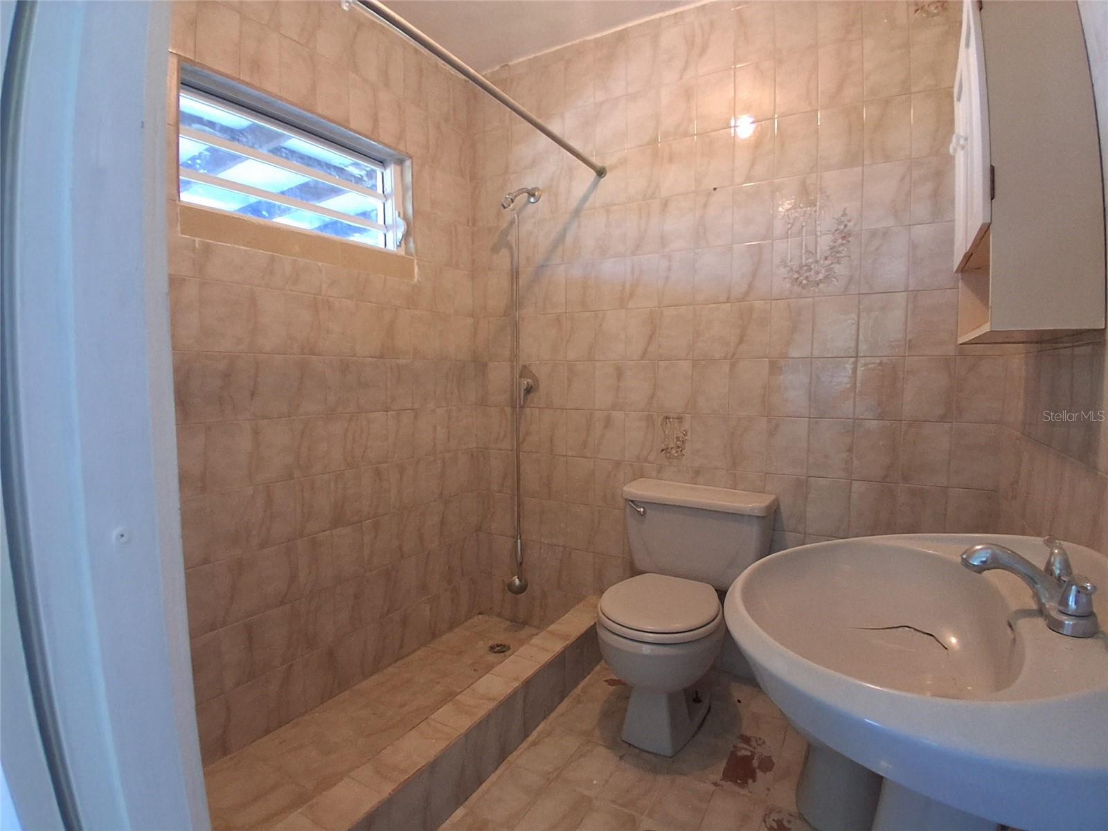 CAIMITO ALTO - Residential