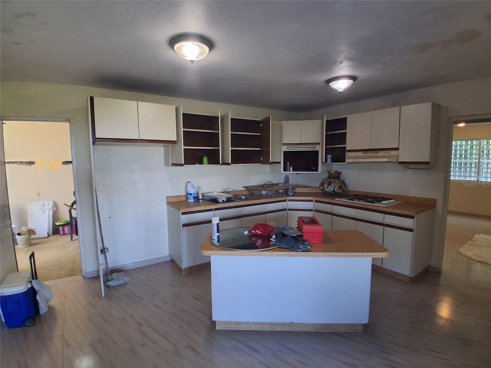 CAIMITO ALTO - Residential