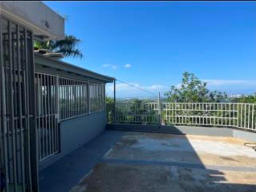 CAIMITO ALTO - Residential