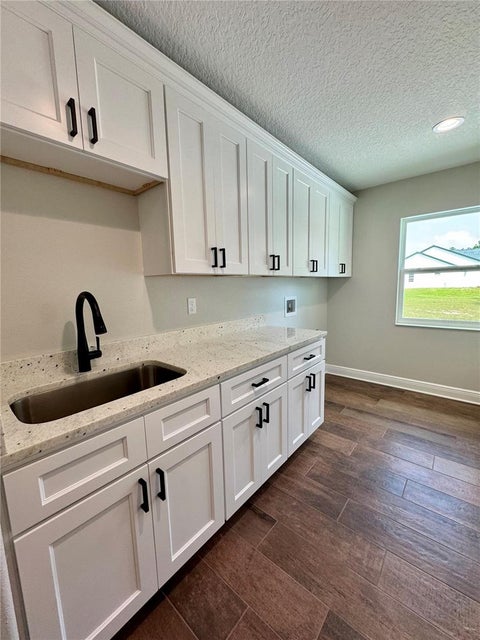 Tiny photo for 18441 SW 66th Loop, Dunnellon, FL 34432 (MLS # OM734792)