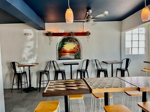 DEWEY - Commercial Sale