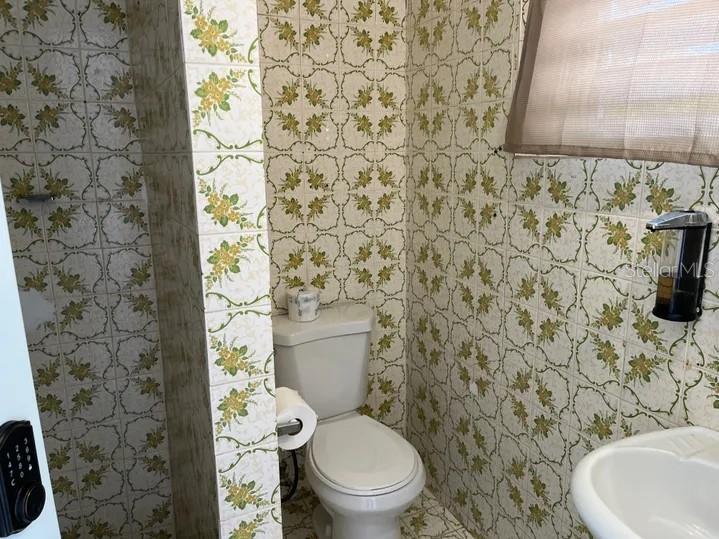 DEWEY - Commercial Sale